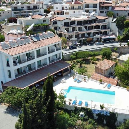 Pissouriana Hotel Apartments מראה חיצוני תמונה
