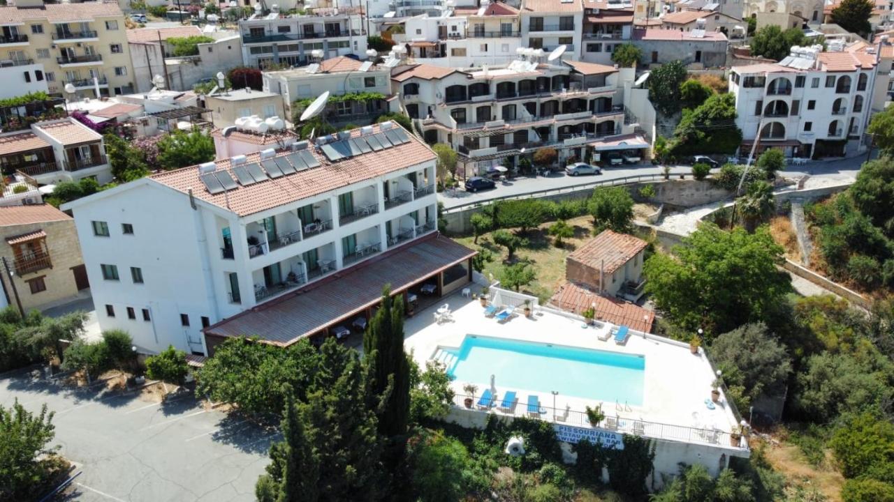 Pissouriana Hotel Apartments מראה חיצוני תמונה