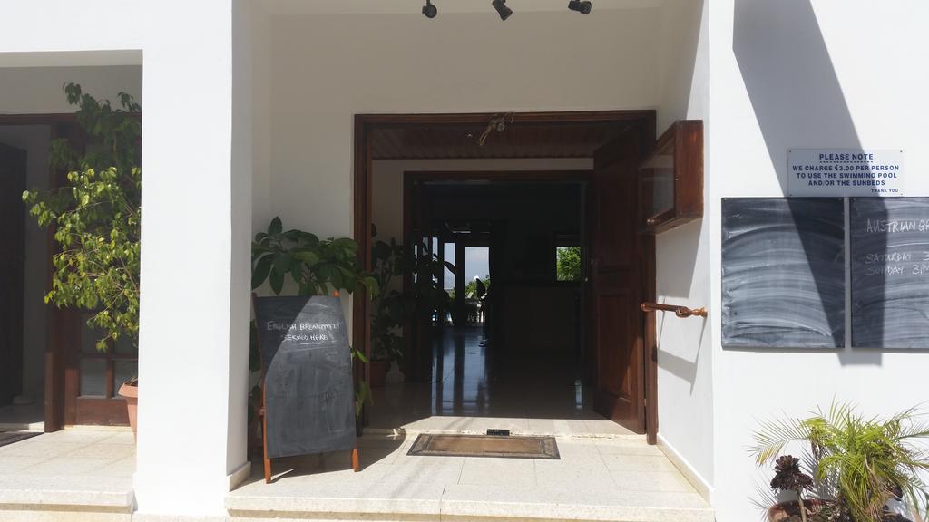 Pissouriana Hotel Apartments מראה חיצוני תמונה