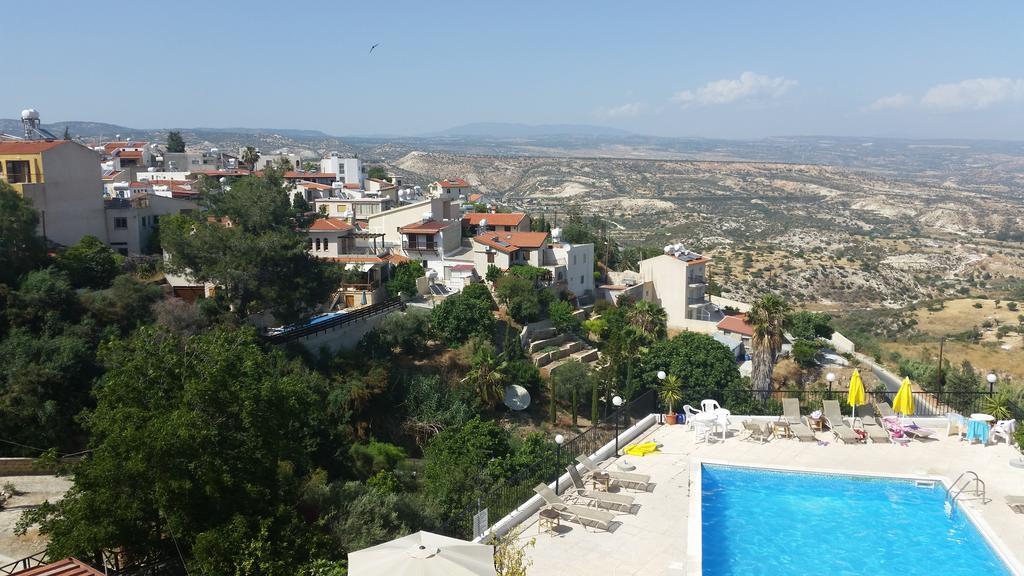 Pissouriana Hotel Apartments מראה חיצוני תמונה